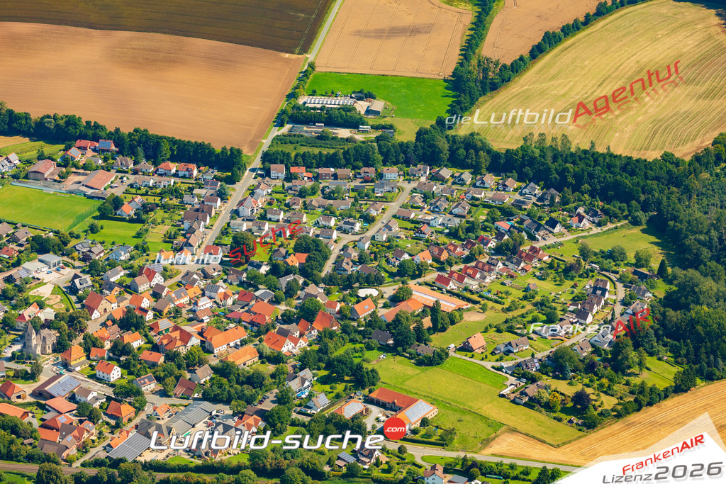 Schrägluftbild  Reelsen  Bad Driburg - Das Luftbild wurde 2025 vom UL-Flugzeug heraus erstellt (ohne Drohne- keine Drohnenaufnahme ) - Hochauflösende Luftaufnahme -Nicht vergleichbar mit Google Maps oder Satelittenbilder- Die Geschenkidee !Mit Lizenz und Bildrechte bestellbar