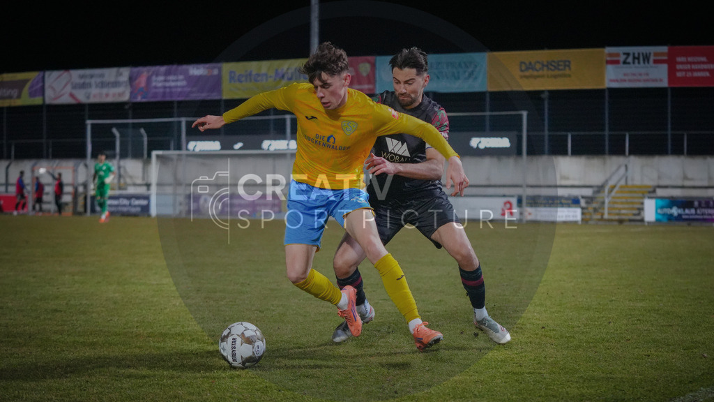 Fußball, Herren, Saison 2025/2026, Regionalliga Nordost, 20. Spieltag, FSV 63 Luckenwalde vs. 1.FC Magdeburg II, Mittwoch 04.03.2026, Werner-Seelenbinder-Stadion Luckenwalde, | Fußball, Herren, Saison 2025/2026, Regionalliga Nordost, 20. Spieltag, FSV 63 Luckenwalde vs. 1.FC Magdeburg II, Mittwoch 04.03.2026, Werner-Seelenbinder-Stadion Luckenwalde, Im Bild: Tim Maciejewski (l. Luckenwalde) und Mihailo Trkulja (r. Magdeburg) - Realisiert mit Pictrs.com