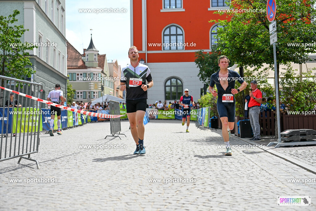 SZI_8831 | Stadttriathlon Erding 2025. #yourpictrs #sportshot_your_pictrs @Sportshotphotography #stadttriathlonerding Copyright: www.sportshot.de