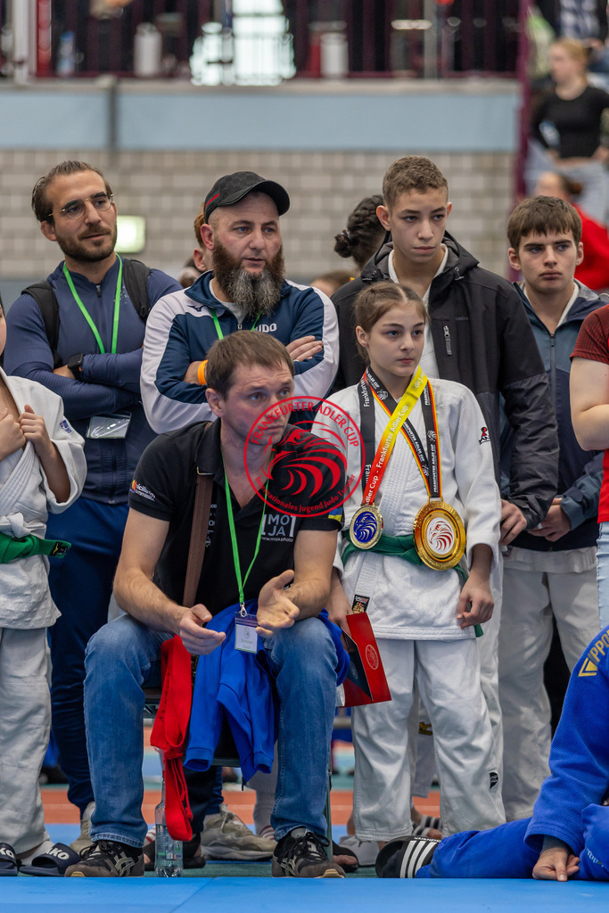 Internationaler Adler Cup 2024 | Foto vom Internationalen Adler Cup Judo Turnier im Sport- und Freizeitzentrum Kalbach im Oktober 2024 - Realisiert mit Pictrs.com