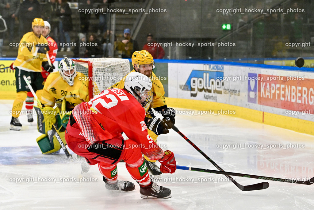 KSV KÄNGURUS vs. EHC Lustenau | #92 Lyssy Phileas KSV, #32 Stefan Daniel EHC Lustenau, #20 Beck Felix EHC Lustenau, KSV KÄNGURUS vs. EHC Lustenau, KSV KÄNGURUS vs. EHC Lustenau am 14.03.2026 in Kapfenberg (Sportzentrum Kapfenberg), Austria, (Photo by Bernd Stefan)