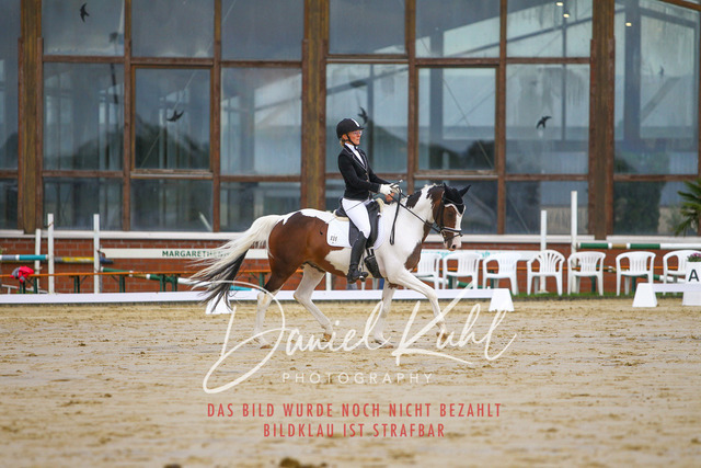 DKP43513 | Turniersportfotografie; Pferdefotografie; Dressurfotografie