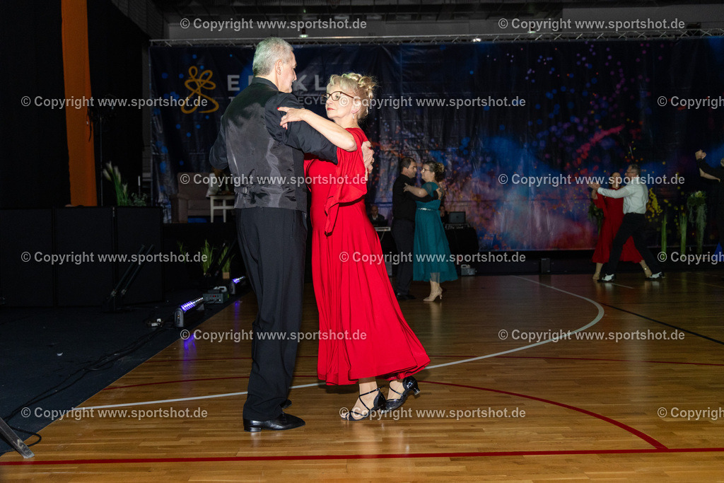 AR6_9855 | Rund um das Thema Sport-Event-Fotografie & individuelle Teilnehmerfotos. Jeder Teilnehmer wird fotografiert.