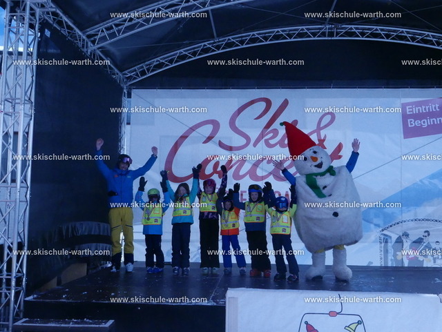 Siegerehrung Gruppe Luca | Photos von der Skischule Warth - Realisiert mit Pictrs.com