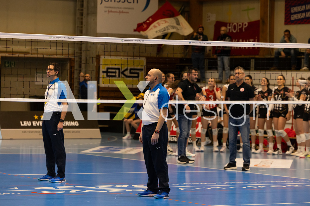 Volleyball I Frauen I Saison 2025-2026 I CEV Volleyball Challenge Cup 2026 | Women I 16th Finals I VC Kanti Schaffhausen - TJ Ostrava I 03.12.2025 | Hochwertige Sportfotos kaufen & lizenzieren für Medien, Vereine, Agenturen & Sportler:innen. Entdecke professionelle Sportfotografie im Bildshop von Alexander Franzen. - Realisiert mit Pictrs.com