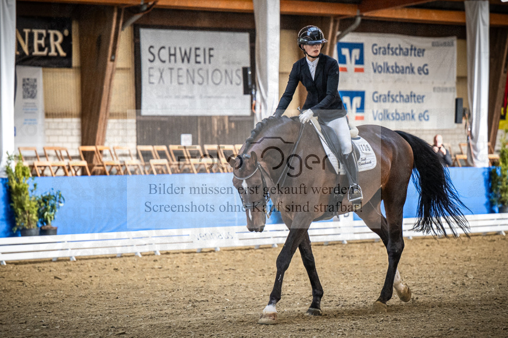 DOS_0343 | Entdecke hochwertige Reitturnierfotos von Foto Oger. Professionell, emotional und authentisch – jetzt Lieblingsmomente im Shop bestellen.Deutschlandweite Turnierfotografie. - Realisiert mit Pictrs.com