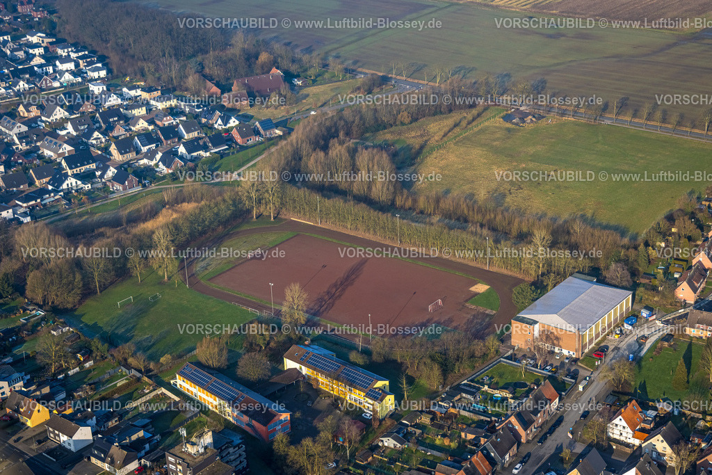 Hamm250201120Bockum-Hoevel | Luftbild, Baugebiet Südlich Horster Straße, Stefanhalle und alter Fußballplatz mit Wiese/Acker, zwischen Am Eversbach und Stefanstraße, Wohngebiet Wohnpark Schulze-Everding, Bockum-Hövel, Hamm, Ruhrgebiet, Nordrhein-Westfalen, Deutschland
