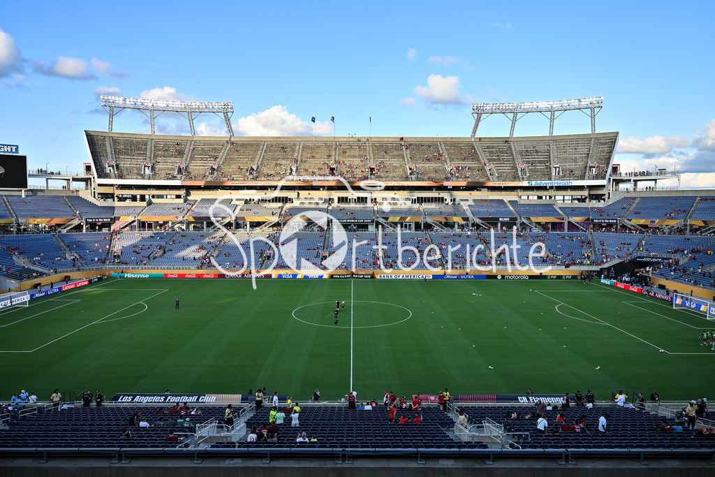 Los Angeles FC - CR Flamengo | Im Camping World Stadium von Orlando - Florida findet heute das Gruppenspiel zwischen Los Angeles und Flamengo statt / Stadionfoto / Stadionbild / Symbolbild / FIFA Club World Cup: Los Angeles FC - CR Flamengo, Camping World Stadium am 24.06.2025 / NOT FOR SALE IN USA