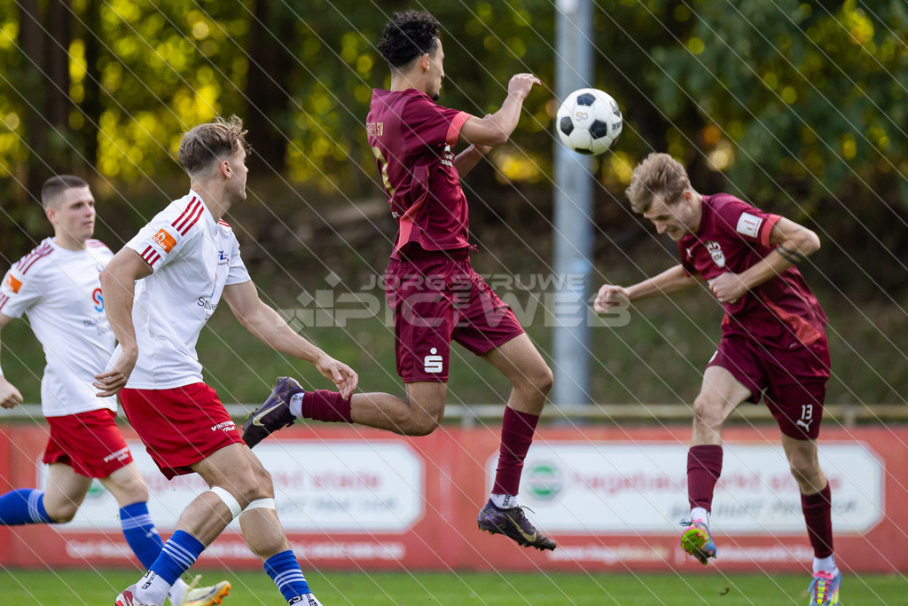 20250928_Picselweb-Fotografie_1R3_2183 | Spielszenen aus dem Spiel VfL Güldenstern Stade - Rotenburger SV. Ergebnis 0:3 - Realisiert mit Pictrs.com