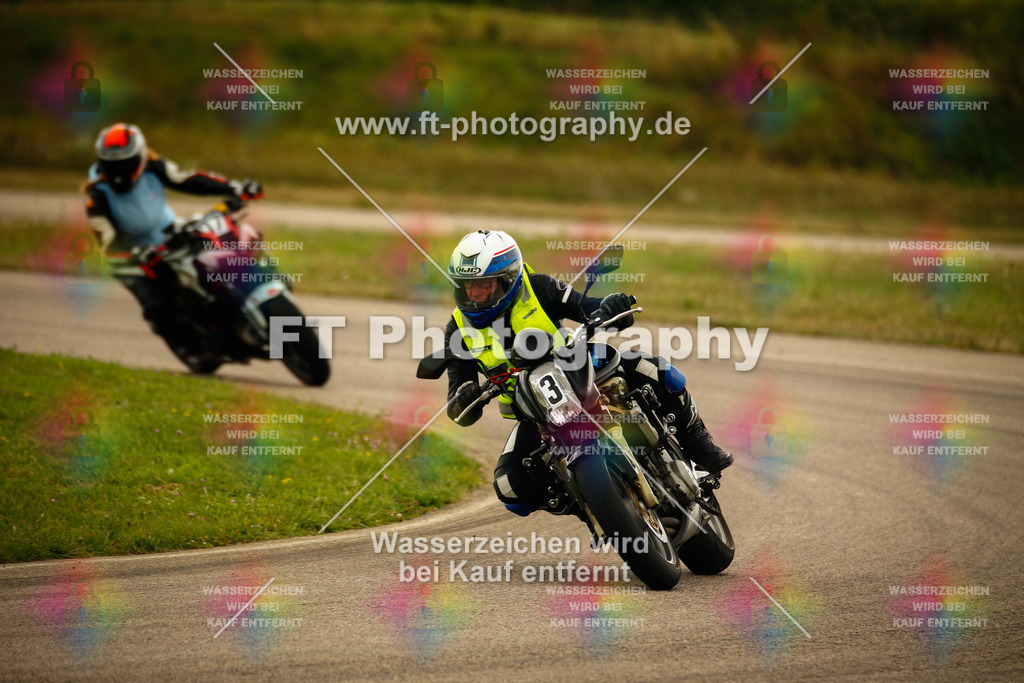 _MOT7666 | Hier findet Ihr Bilder von Touristenfahrten auf der Nürburgring Nordschleife oder von anderen Veranstaltungen die ich besucht habe. Viel Spass beim Durch Schauen 