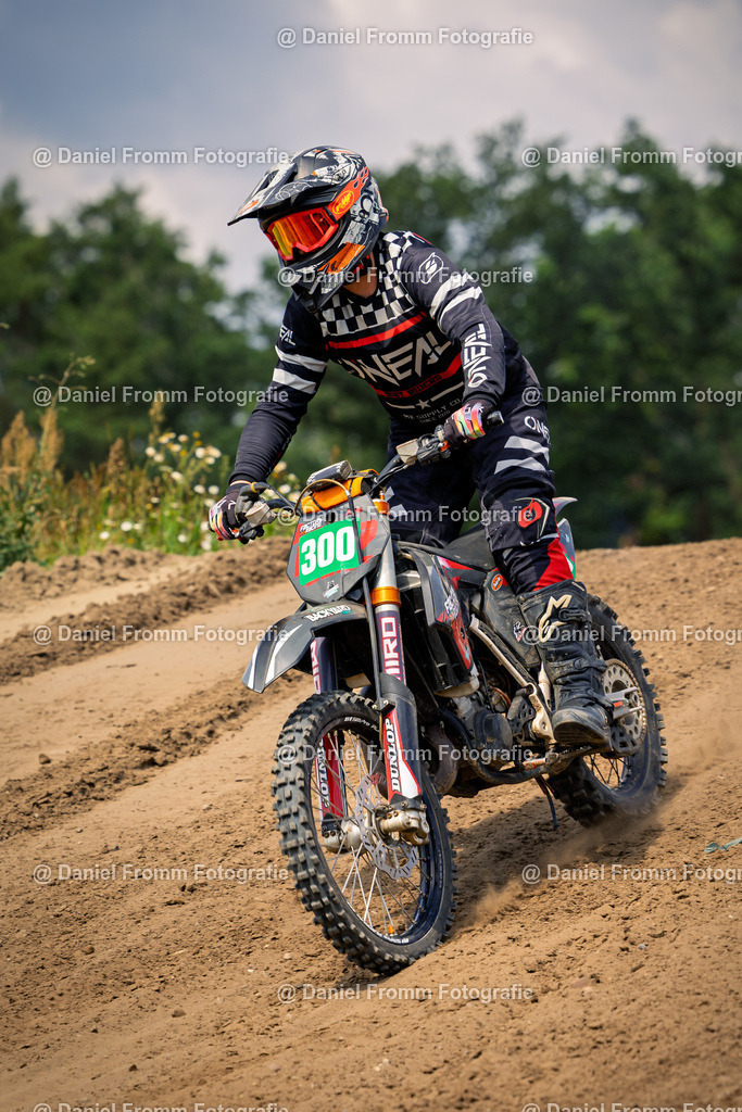 0V8A0229 | DanielFrommFotografie - Realisiert mit Pictrs.com