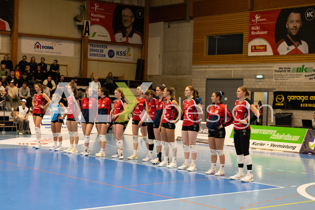 Volleyball I Frauen I Saison 2025-2026 I CEV Volleyball Challenge Cup 2026 | Women I 16th Finals I VC Kanti Schaffhausen - TJ Ostrava I 03.12.2025 | Hochwertige Sportfotos kaufen & lizenzieren für Medien, Vereine, Agenturen & Sportler:innen. Entdecke professionelle Sportfotografie im Bildshop von Alexander Franzen. - Realisiert mit Pictrs.com