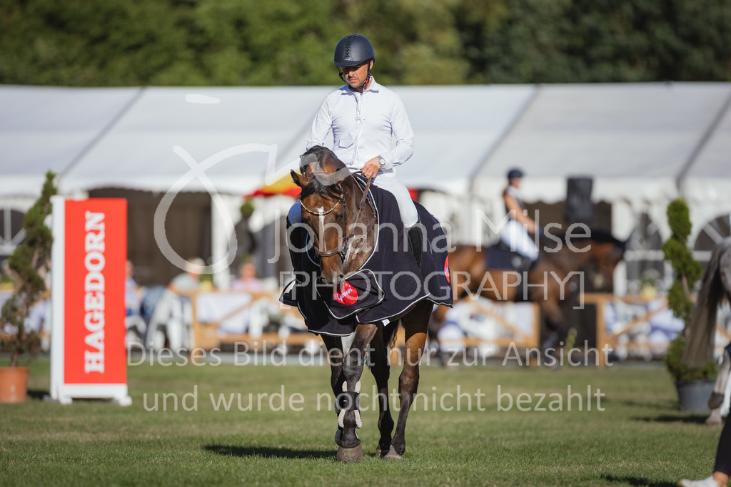 220716_LC_Waldbach-541 | Deine schönsten Turniermomente als professionelle Fotos! Entdecke hochwertige Pferdesport-Fotografie im Online-Shop. Jetzt Fotos finden & bestellen!