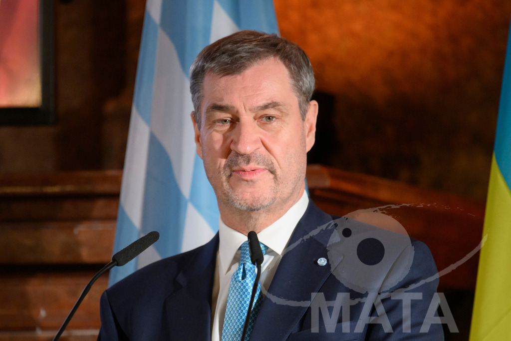 _DWA0598 | Bayerns Ministerpräsident Markus Söder (CSU) hält eine Rede in der Münchner Residenz bei der Verleihung des Ewald-von-Kleist-Preises.Der diesjährige Ewald-von-Kleist-Preis wird am Rande der Münchner Sicherheitskonferenz 2026 an das ukrainische Volk vergeben. München, 14.02.2026 Bayern Deutschland - Realisiert mit Pictrs.com