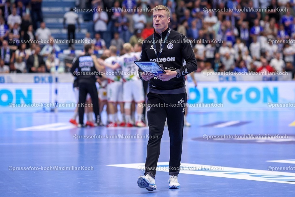 Gum15052501133 | 15.05.2025, Handball, HBL, VfL Gummersbach - SC Magdeburg, Schwalbe-Arena: Trainer Gudjon Valur Sigurdsson (GUM) 