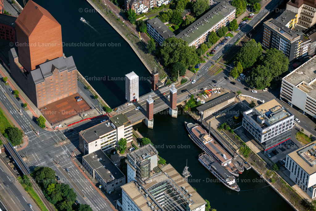 4049786 | Schwanentor, Innenhafen Duisburg