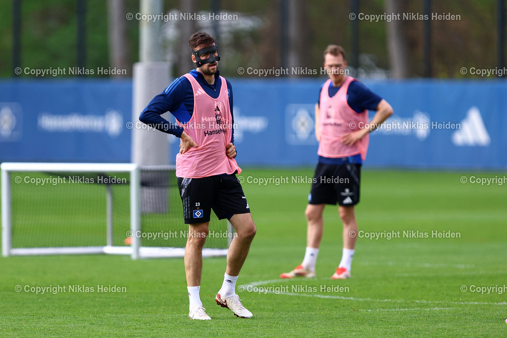 NH_HamburgerSV_Training_16042025 | #23 Jonas Meffert (Hamburger SV)Fußball I Herren I Training I Saison 2024-2025 I Hamburger SV I 16.04.2025 I Trainingsplätze Volksparkstadion