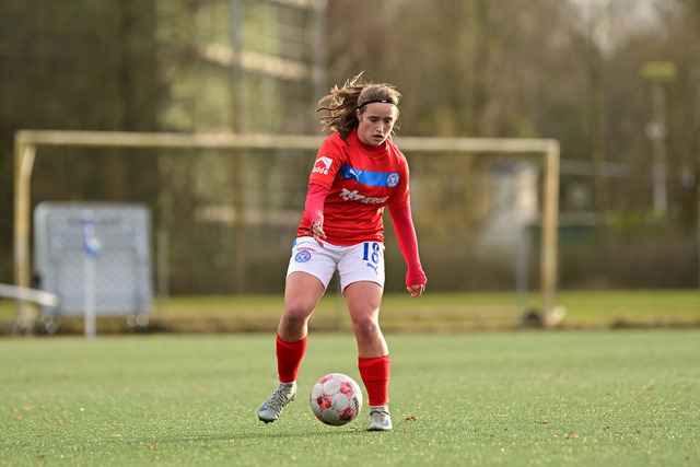 Fußball I Frauen I Saison 2025-2026 I Regionalliga Nord I 11. Spieltag I Hamburger SV U20 - Holstein Kiel I 26972 | Der Sportfotograf. - Realisiert mit Pictrs.com