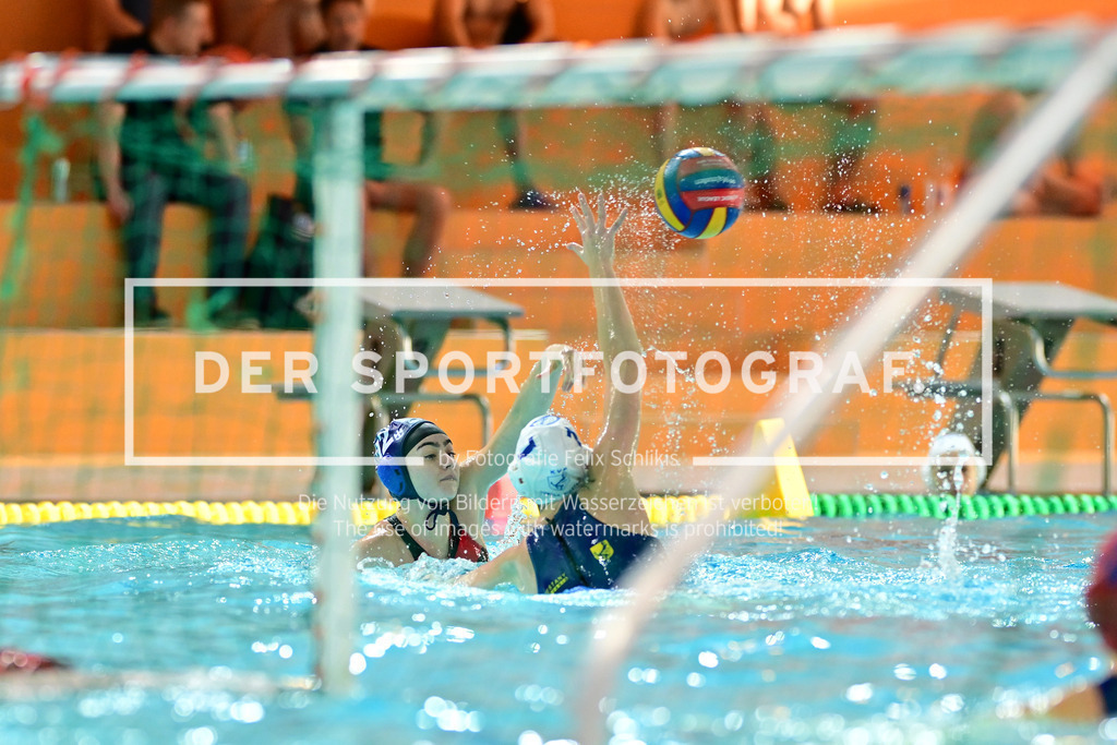 Wasserball I Frauen I Nordic League I KVP Piestany - Cheltenham SWPC I 64723 | Der Sportfotograf. - Realisiert mit Pictrs.com