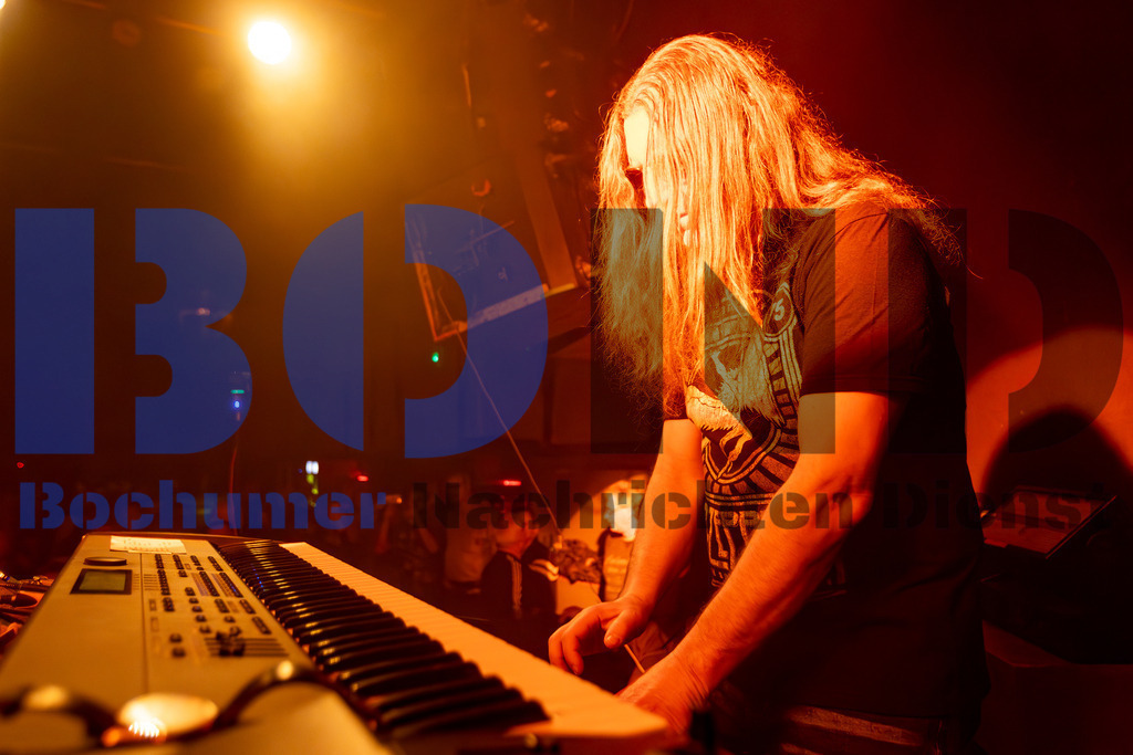 SES_NURDIO20250102-89 | bond - Realisiert mit Pictrs.com