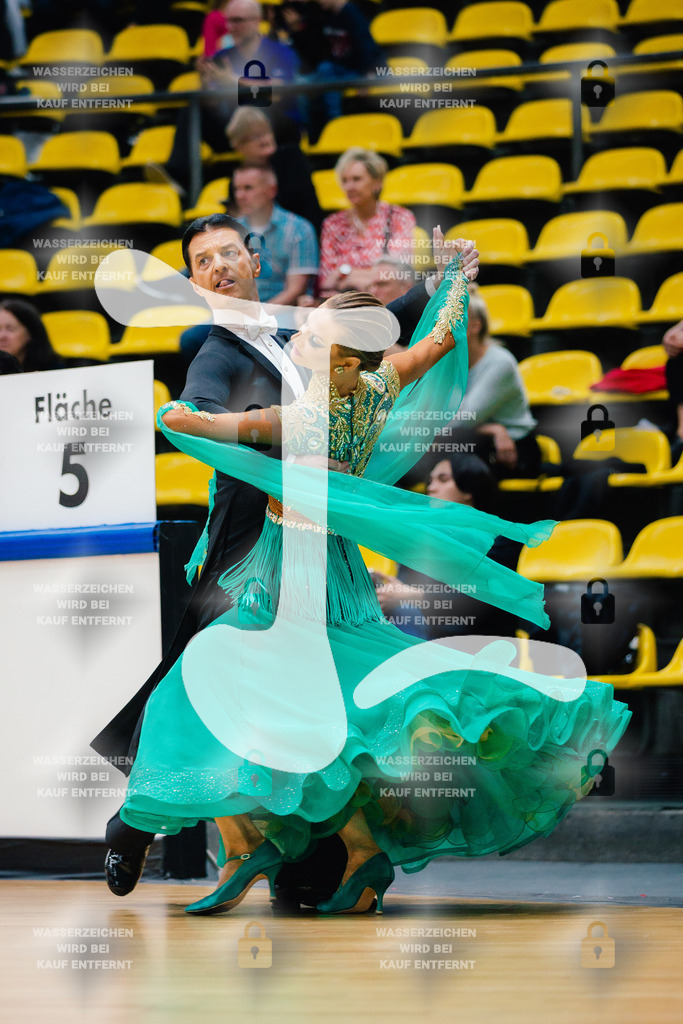 Hessen Tanzt WDSF Open Senior III Standard 1st (281) Slawek Lukawczyk _ Janine-Nicole Desai (United Kingdom)-2025-05-17-9837 | Webshop for digital downloads and prints of dance sport, event & show photographer Julian Link - Realisiert mit Pictrs.com