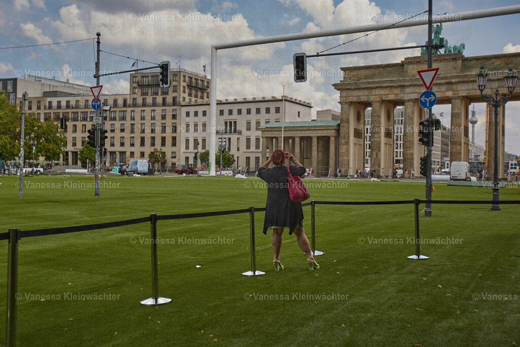 240521_Fanmeile_18 | Vanessa Kleinwächter - Realisiert mit Pictrs.com