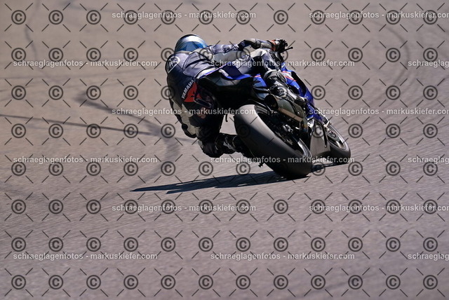 26bt05-0889 | markuskiefer.com - Realisiert mit Pictrs.com