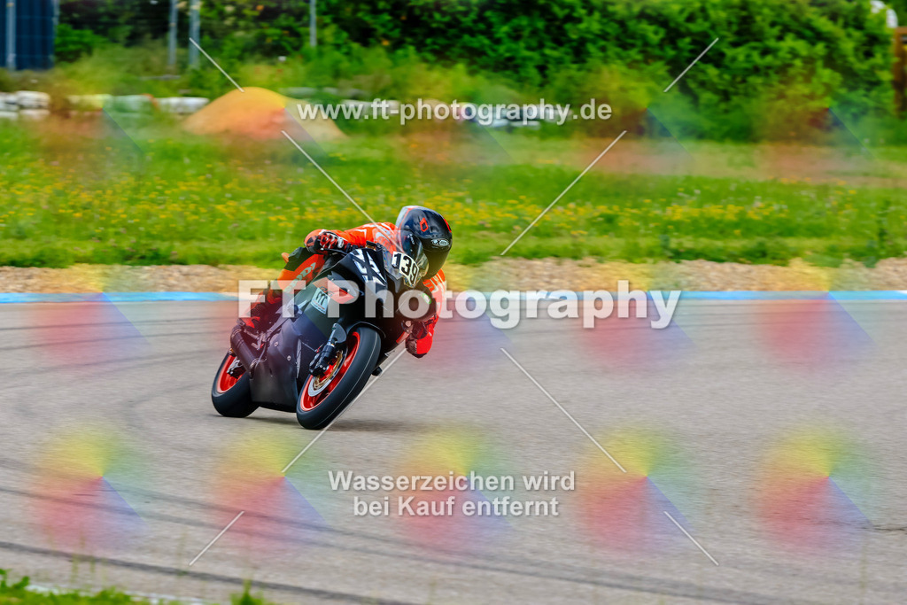 MotoTeam-8784 | Hier findet Ihr Bilder von Touristenfahrten auf der Nürburgring Nordschleife oder von anderen Veranstaltungen die ich besucht habe. Viel Spass beim Durch Schauen 
