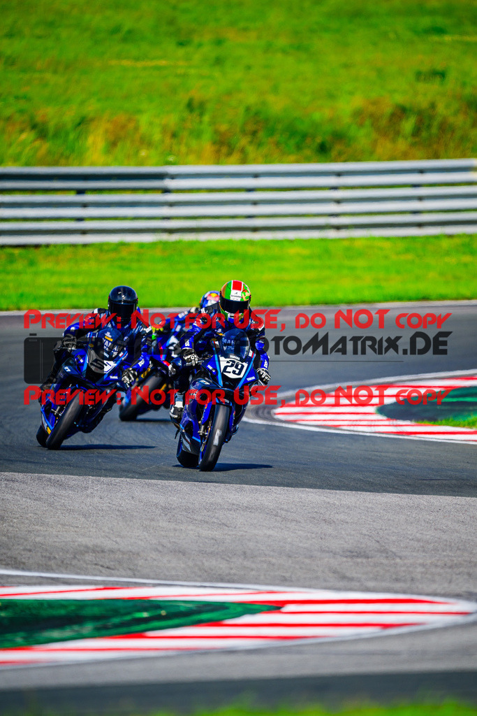 MaZZes_FotoMatrix_240601_6007705_2417 | R7