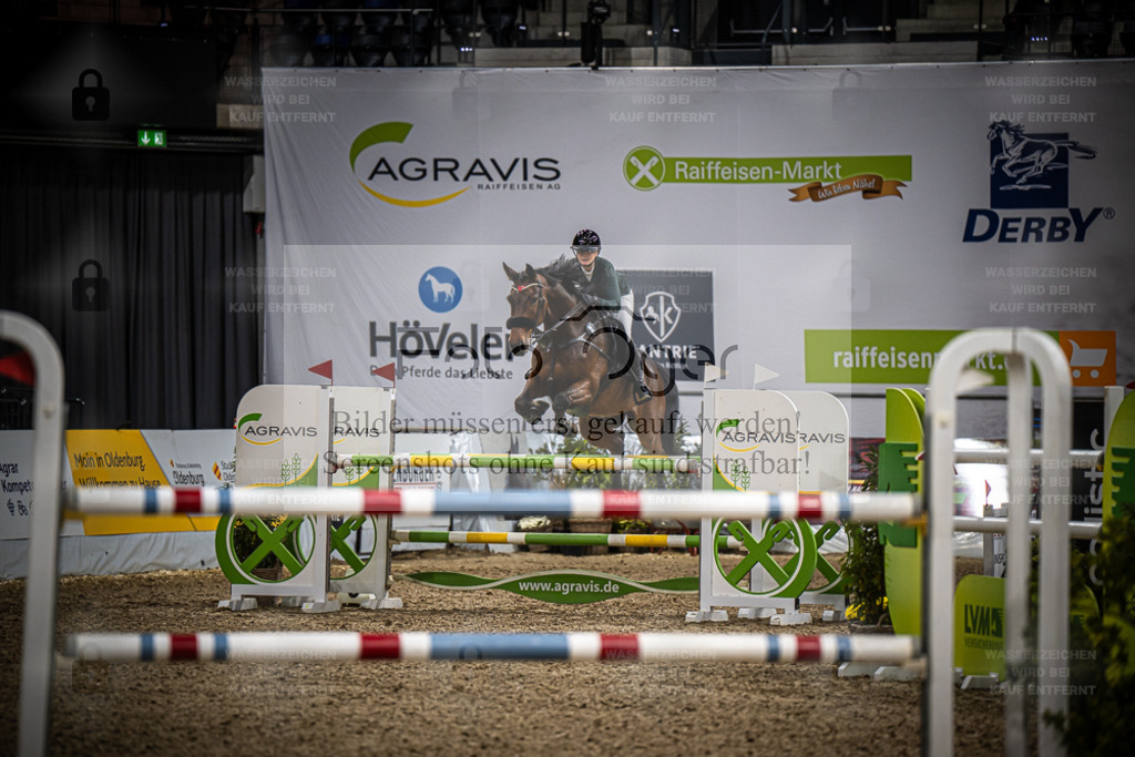 DOS_1895 | Entdecke hochwertige Reitturnierfotos von Foto Oger. Professionell, emotional und authentisch – jetzt Lieblingsmomente im Shop bestellen. - Realisiert mit Pictrs.com