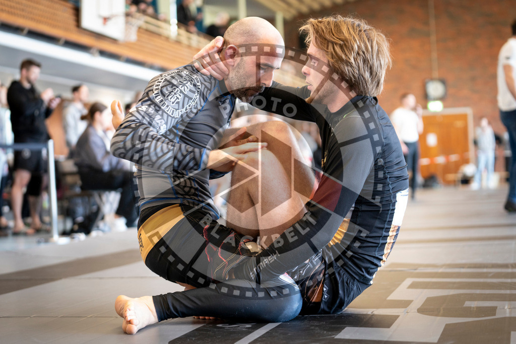 20240309PBB4370 | Fighters compete during the International Luta Livre (ILLCS) Spring Championship in Hannover, Germany, on March 9, 2024.