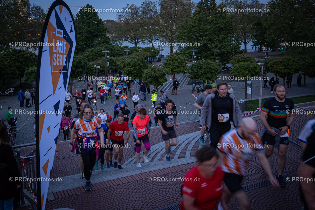 16. OBI Nachtlauf des ASV Koeln; Koeln, 17.05.23 | Impressionen vom 16. OBI Nachtlauf des ASV Koeln am 17.05.23 am Altstadt in Koeln (Deutschland). Foto: BEAUTIFUL SPORTS/Bernd Hoffmann