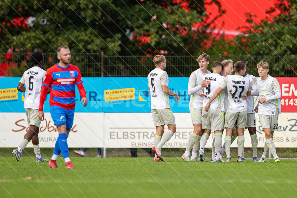 20250921_Picselweb-Fotografie_Meta_1R3_0444 | SV Drochtersen Assel - Werder Bremen II 3:2 - Realisiert mit Pictrs.com