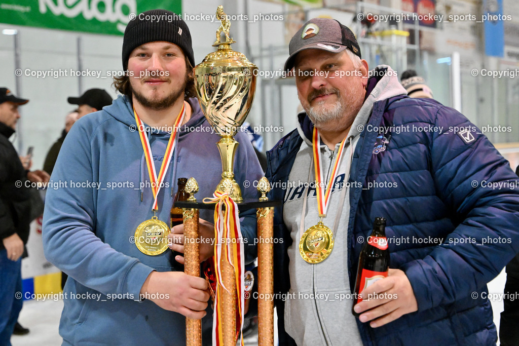 ESC Steindorf vs. EHC Althofen 8.3.2024 | ESC Steindorf vs. EHC Althofen 8.3.2024, ESC Steindorf vs. EHC Althofen Meisterfeier am 08.03.2024 in Steindorf (Ossiachersee Halle), Austria, (Photo by Bernd Stefan)