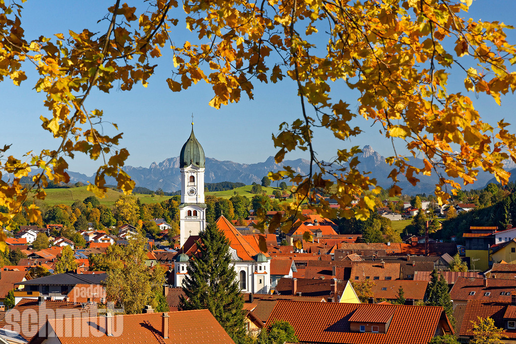 PS-Nesselwang-2026-01 | Entdecke die größte Bildgalerie der Region mit Fotografien aus dem Allgäu, der Bodenseeregion, Oberschwaben, dem Donautal und der Schwäbischen Alb. Landschaften, Luftaufnahmen und Reisefotografie als Wandbild und Fotokunst. - Realisiert mit Pictrs.com