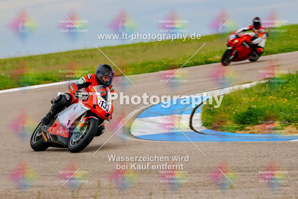 MotoTeam-1672 | Hier findet Ihr Bilder von Touristenfahrten auf der Nürburgring Nordschleife oder von anderen Veranstaltungen die ich besucht habe. Viel Spass beim Durch Schauen 