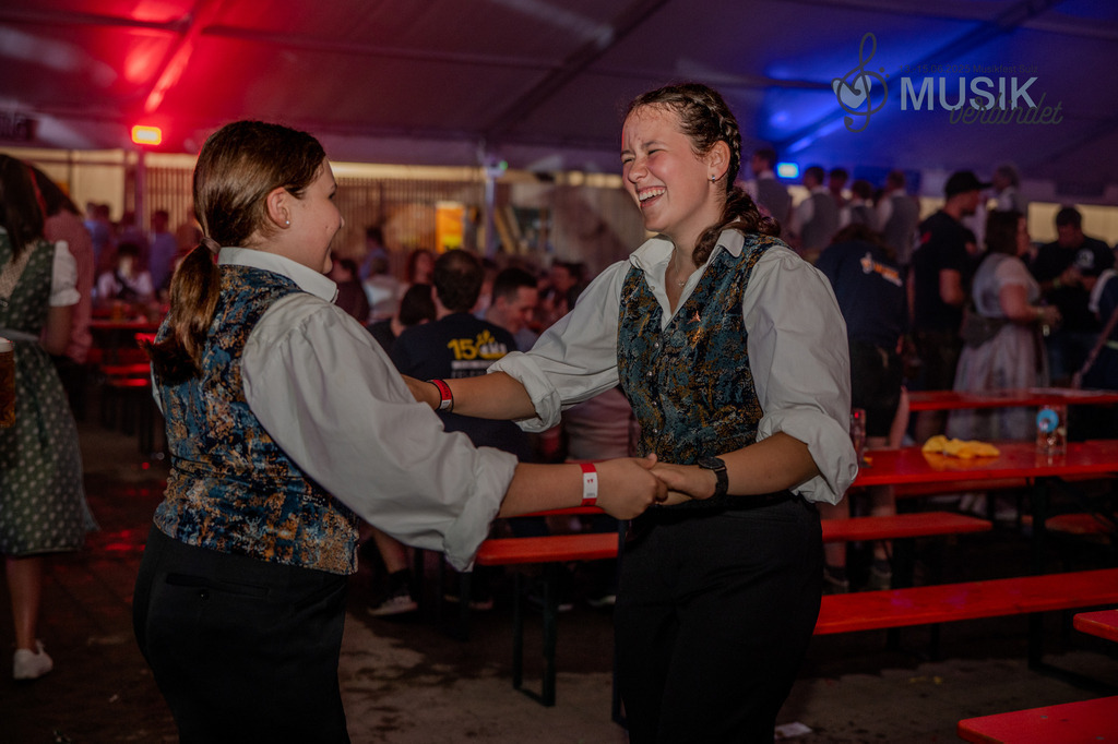 DSC_5084 | "Fussifoto.com – Ihr Ansprechpartner für hochwertige Fotografie! Entdecken Sie kreative Bilder und professionelle Dienstleistungen. Kontaktieren Sie uns für Ihre Projekte!"