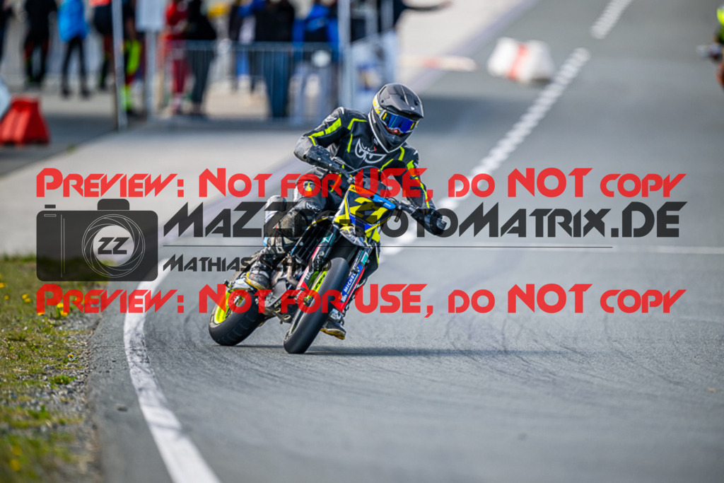 MaZZes_FotoMatrix_230506_4028 | S2