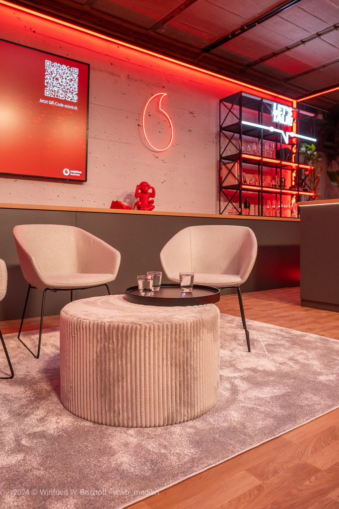 wwb_1974 | <Fotografie> <Video> <Film> <Winfried Bischoff> - Realisiert mit Pictrs.com