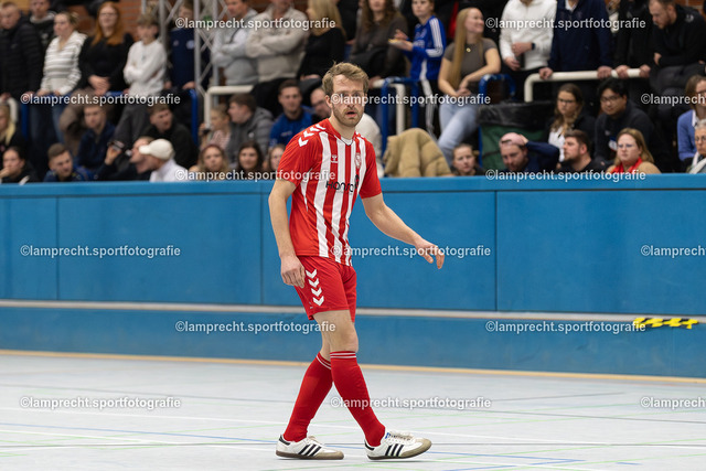 Fußball I Herren I Saison 2025-2026 I Solarstrom-Cup I Vorrunde I 03.01.2026.059 | SV Eintracht Segeberg - SV SülfeldSV Eintracht Segeberg - SV Sülfeld - Realisiert mit Pictrs.com