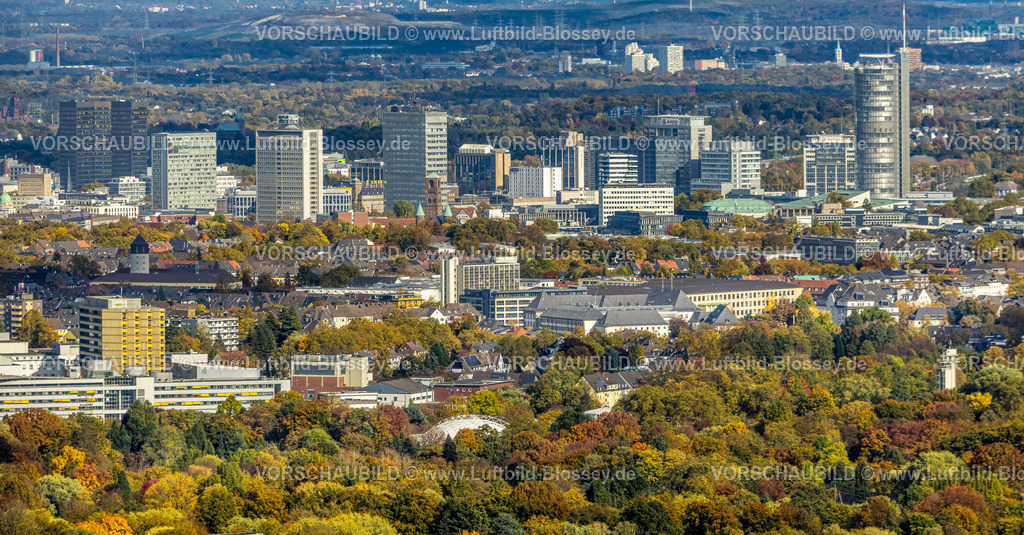 Essen251003605Mitte | Luftbild, Skyline Essen mit RWE Tower und herbstliche Bäume, Stadtkern, Essen, Ruhrgebiet, Nordrhein-Westfalen, Deutschland