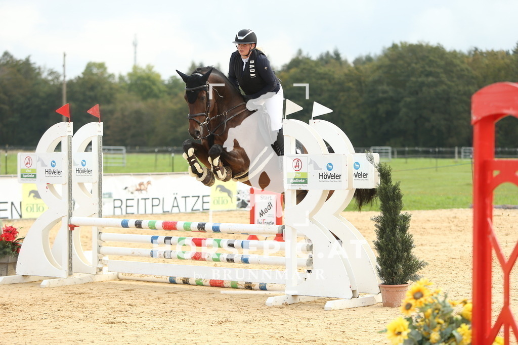 DL2Q3928 | Willkommen bei Brunnmayr - Design & Fotografie – Ihrem Spezialisten für Reitturniere und Pferdeveranstaltungen in Oberösterreich, Salzburg und Bayern! Seit über 17 Jahren sind wir leidenschaftlich dabei.