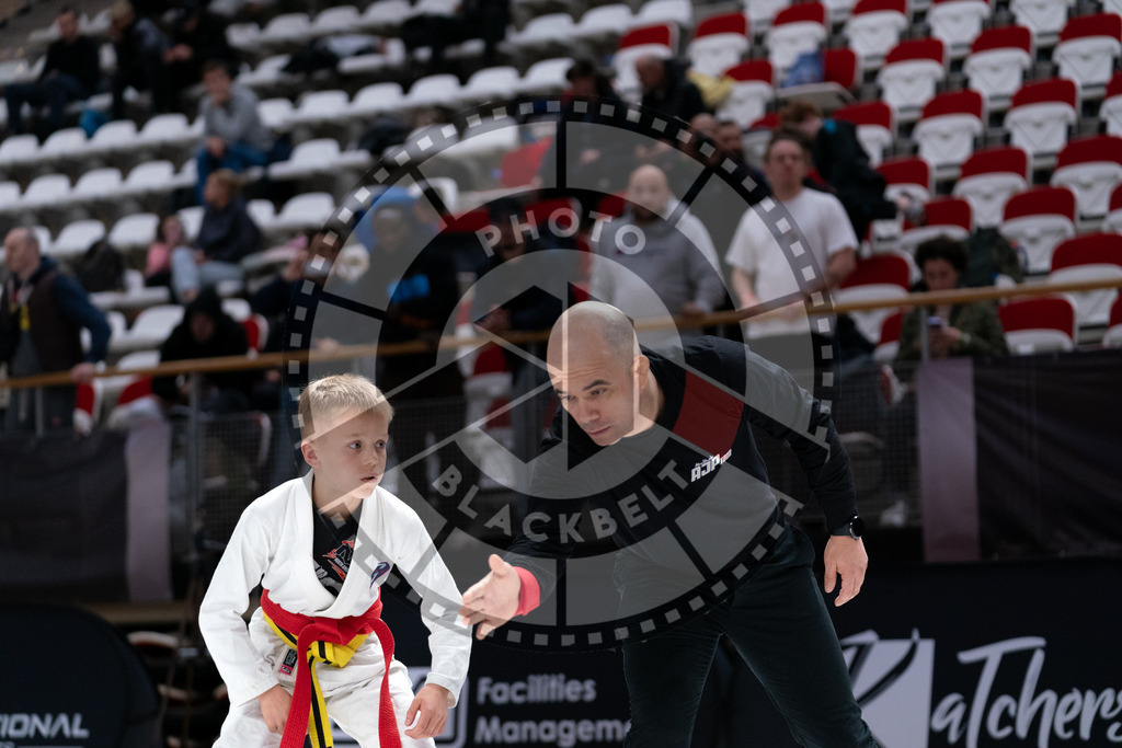 20241012PBB0776 | Athletes compete during the AJP Tour Europe Continental Jiu-Jitsu Youth Championship on October 12, 2024, in Almere near Amsterdam, Netherlands. © Chiara Dazi / photoblackbelt