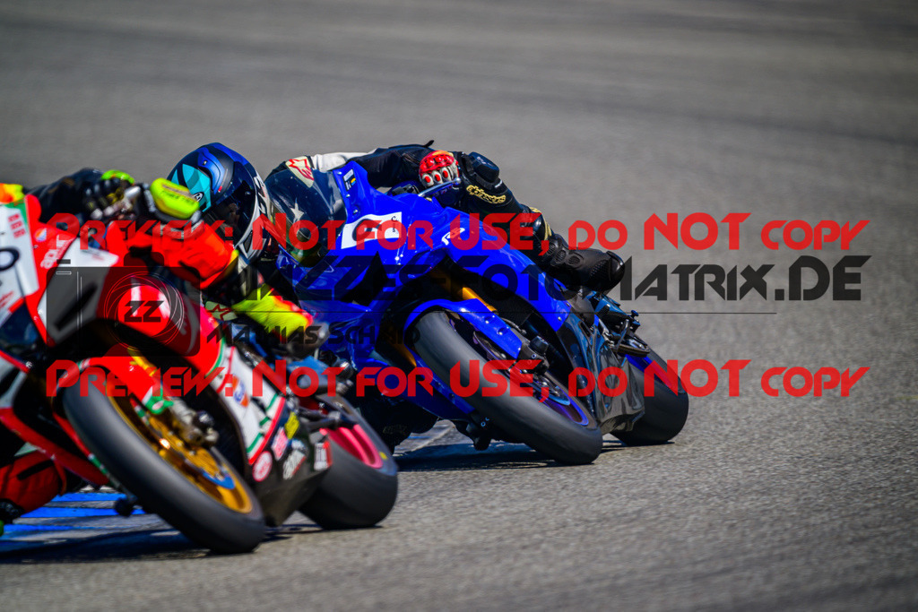 MaZZes_Fotomatrix_20250628_6007705_8125-2 | WEISS