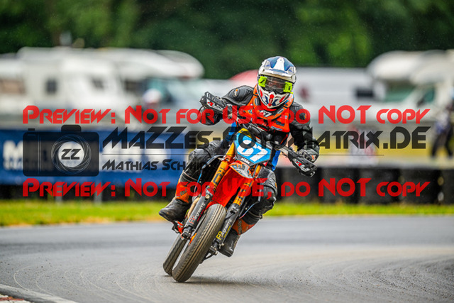 MaZZes_FotoMatrix_230701_2974 | UE40