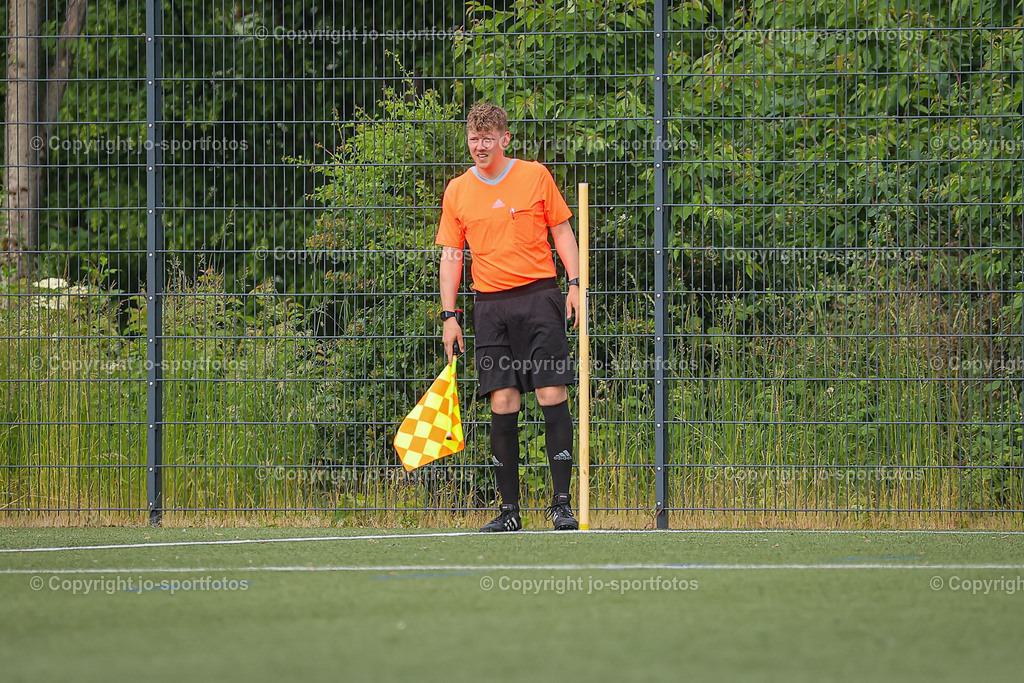 BQ3I4878 | 06.06.2023; Relegation zur Kreisliga B Dillenburg; Kunstrasenplatz Herborn; SG Guntersdorf/Herborn - SSV Hirzenhain; Ergebnis 5:1 (1:0)