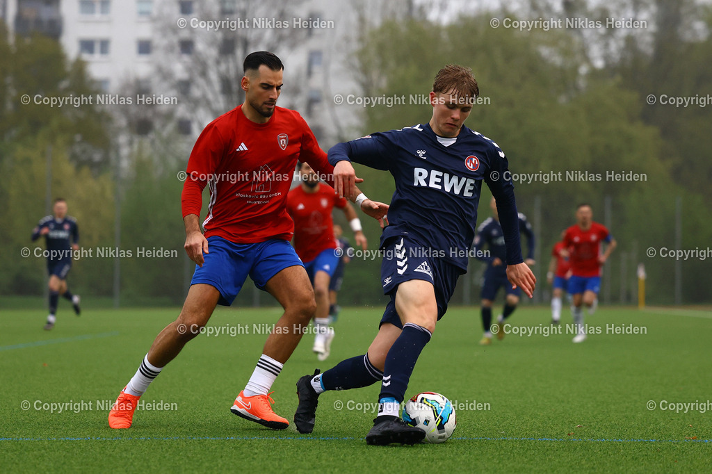 NH_NikolaTesla_FCEintrachtNorderstedt_LottoPokal_17042025 | #17 Berkant Aydin (Nikola Tesla), #20 Falk Christopher Gross (FC Eintracht Norderstedt)Fußball I Herren I Lotto Pokal I Saison 2024-2025 I Viertelfinale I Nikola Tesla - FC Eintracht Norderstedt I 17.04.2025 I Sportplatz Baurstraße