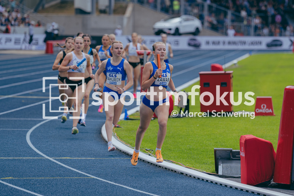Deutsche Meisterschaften der Frauen und Männer 2026 | Pauline Zawar, TSV SCHOTT Mainz, 3x800-Meter-Staffel, Deutsche Meisterschaften der Frauen und Männer 2026, Lohrheidestadion Bochum-Wattenscheid, 26.07.2026. Foto: Marcel Schwering / sportimfokus - Realisiert mit Pictrs.com