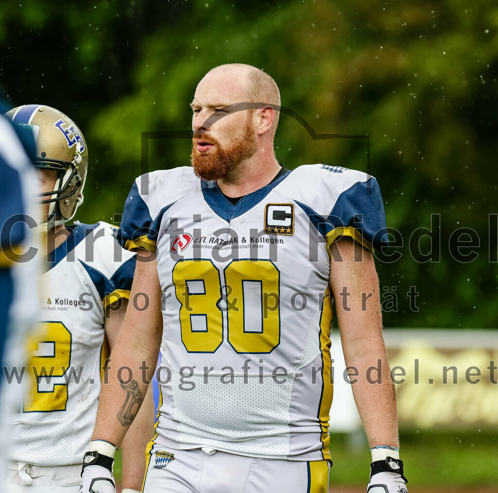 2022-05-29_109_Erding_Bulls_gegen_Nuernberg_Rams | Erding, Deutschland, 29.05.2022:
Fußball, Regionalliga 2022, 5. Spieltag, Erding Bulls gegen Nürnberg Rams, Endergebnis: 10:16

Maximilian Stacke (Erding Bulls, #80)

Foto: Christian Riedel / fotografie-riedel.net