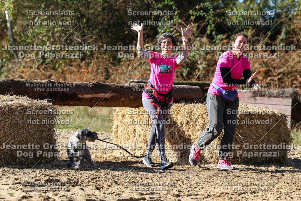 Dog Paparazzi - Strongdog 10-25-2866 | Dog Paparazzi Jeanette Grottendiek Fotografie & Videografie - Realisiert mit Pictrs.com